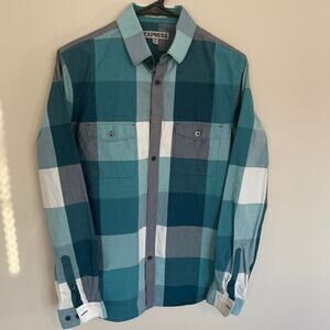 Men’s Express button up. Plaid fitted, size small.